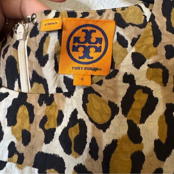 Tory Burch Women’s Leopard Print Silk Blouse Top - Picture 9 of 13